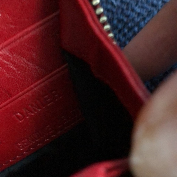 Red Danier Genuine Leather Wallet - Picture 4 of 5
